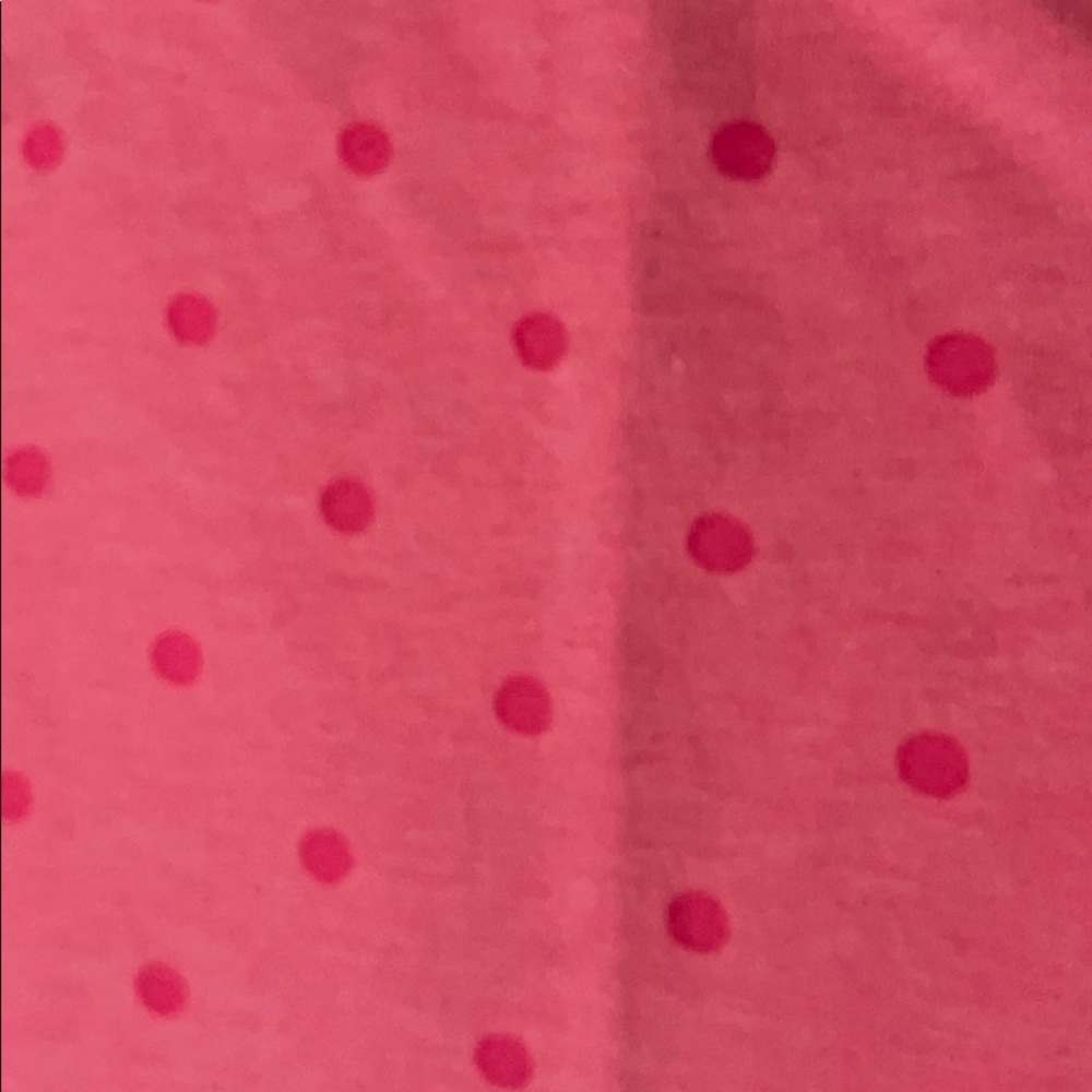 🌺Victoria’s Secret pink w/ dots oversized tee🌺 - Picture 3 of 4